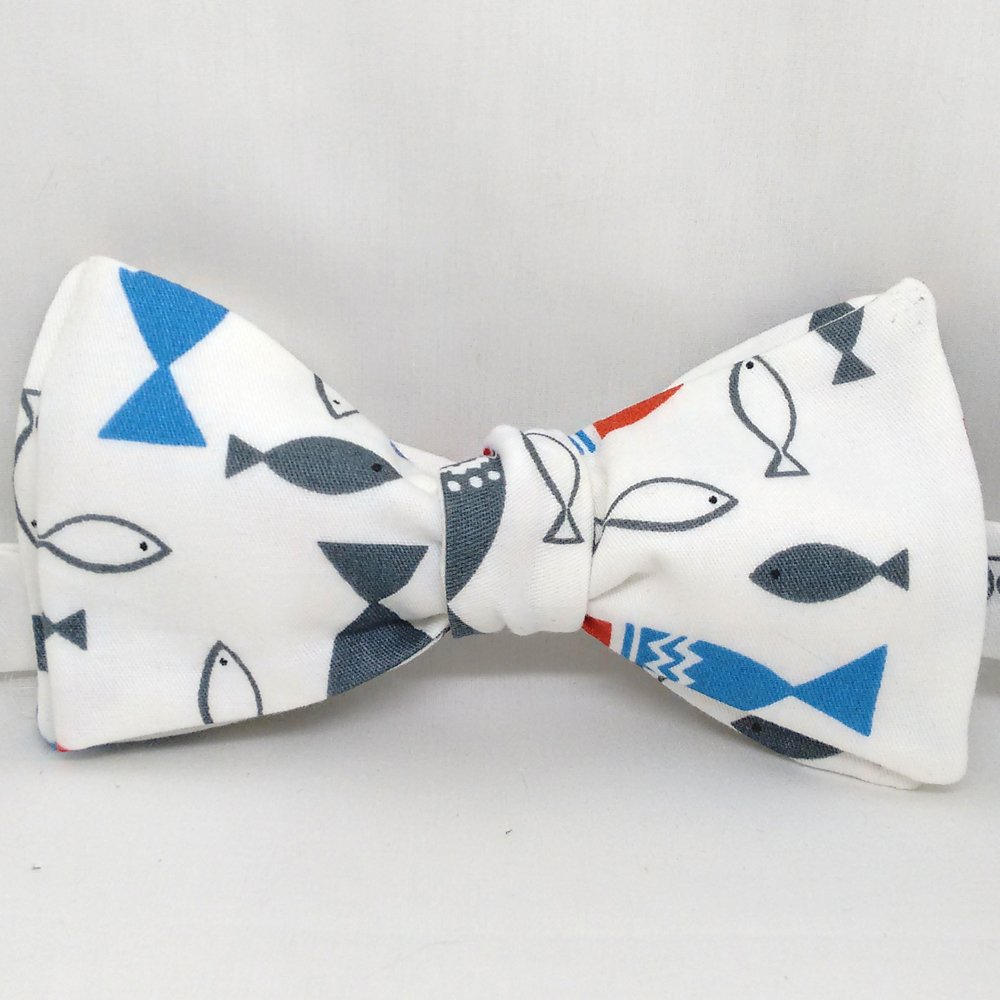 Catch a Fish Bow Tie